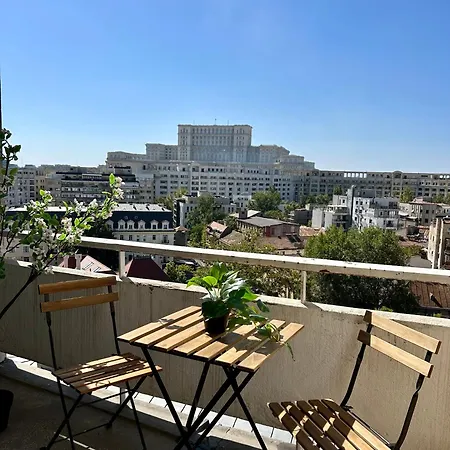 Apartment Parliament Skytower