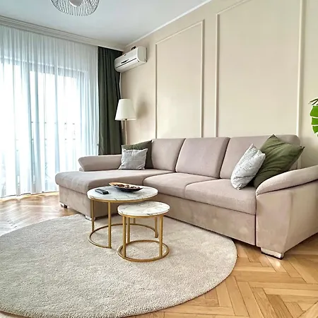 Apartament Parliament Skytower Bukareszt