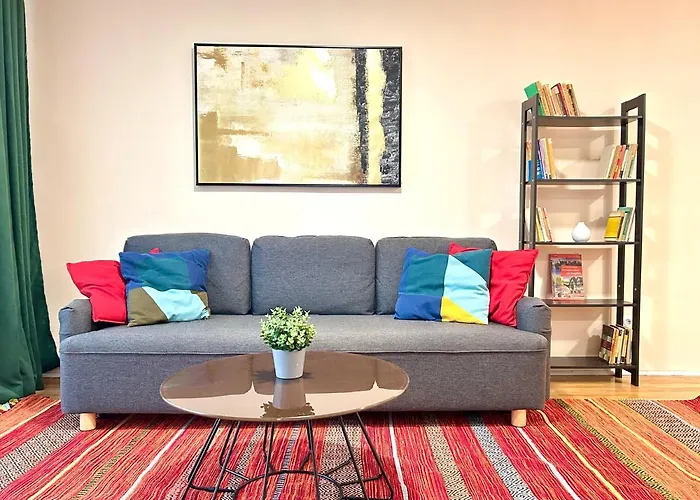 Διαμέρισμα Parliament Skytower *