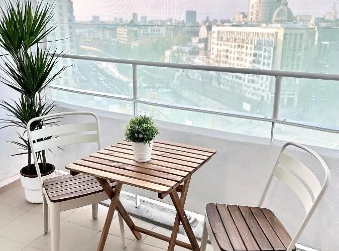 Parliament Skytower * Βουκουρέστι