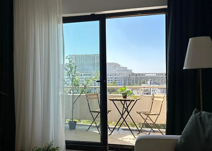 Διαμέρισμα Parliament Skytower *