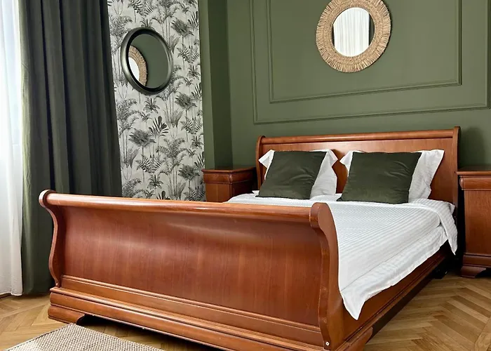 Апартаменти Parliament Skytower *